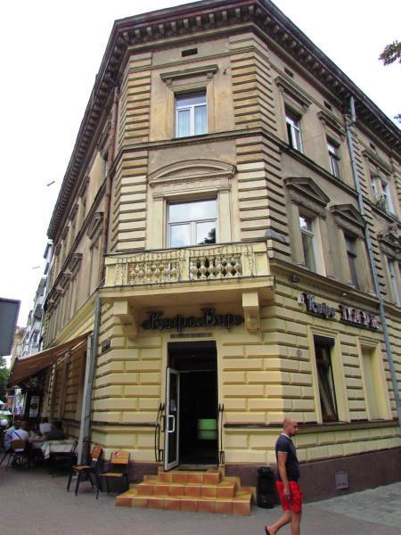 Апартаменты Двухкомнатные Для 6Х Около Парка В Центре Lviv Buitenkant foto